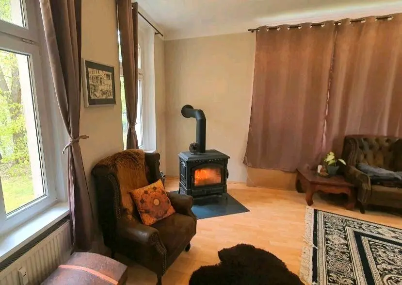 9 Zimmer Haus mit 320 m² in Gera – Bild 1