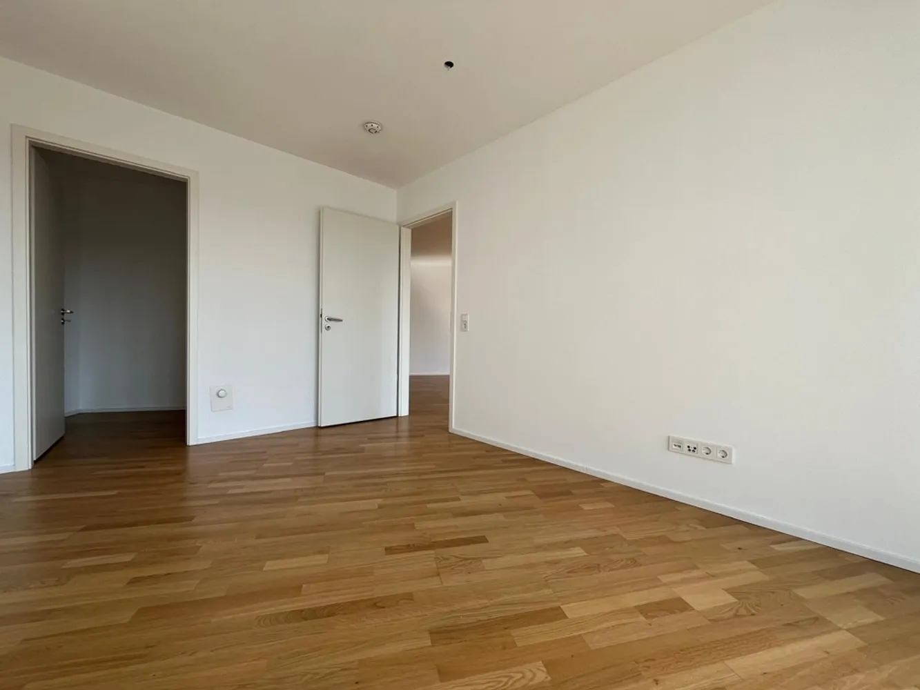 2 Zimmer Wohnung mit 96 m² in Stuttgart – Bild 4