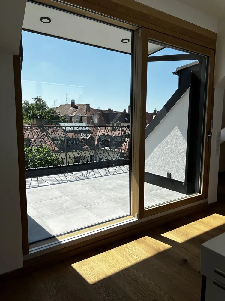 4 Zimmer Wohnung mit 144 m² in München – Bild 4