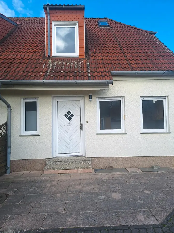 5 Zimmer Haus mit 122 m² in Magdeburg – Bild 1