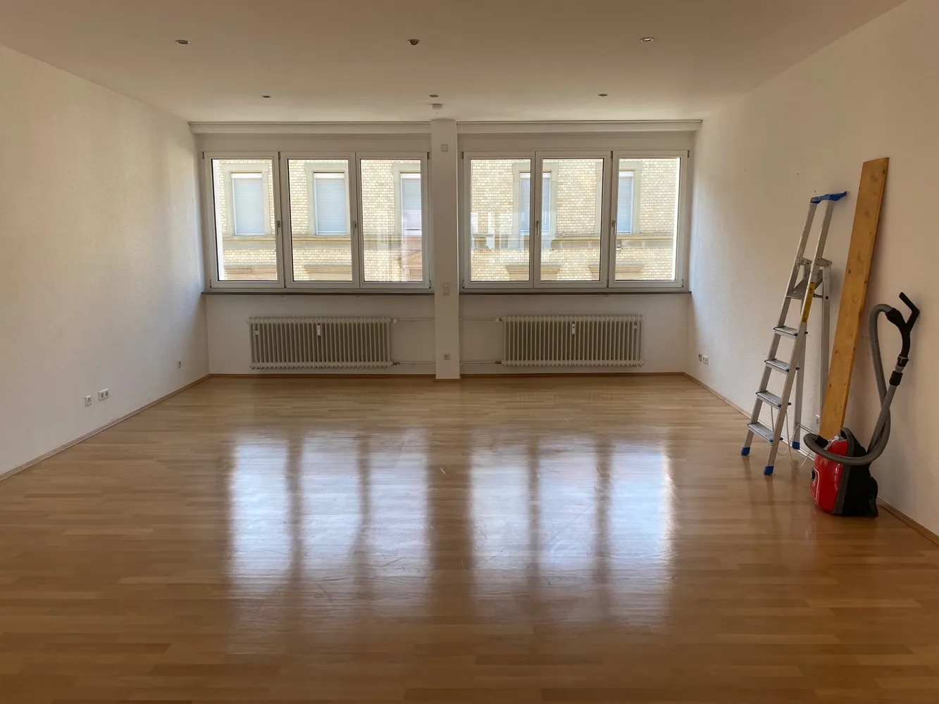 2 room apartment with 107 m² in Stuttgart – Photo 6