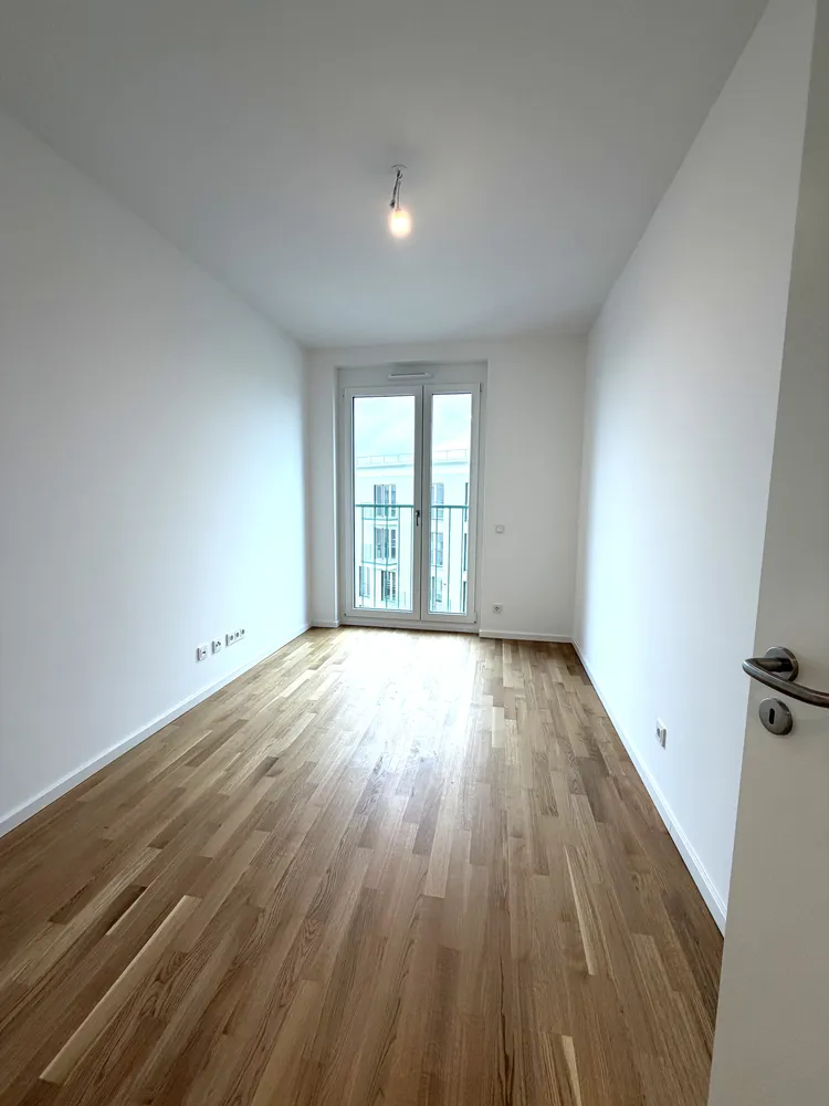 5 Zimmer Wohnung mit 130 m² in München – Bild 12