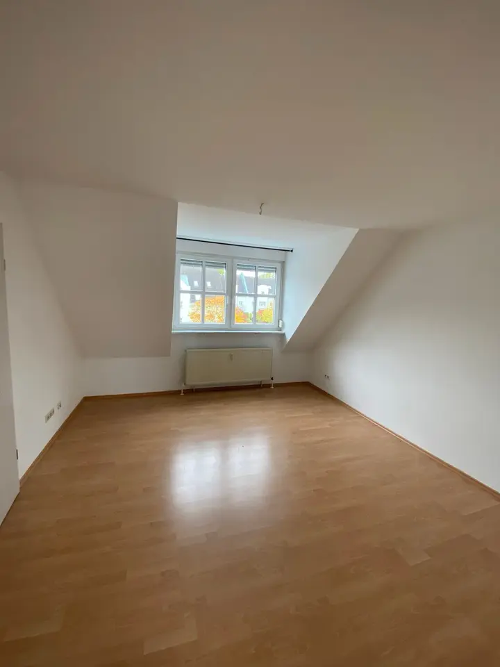 2 Zimmer Wohnung mit 39 m² in Hof – Bild 1