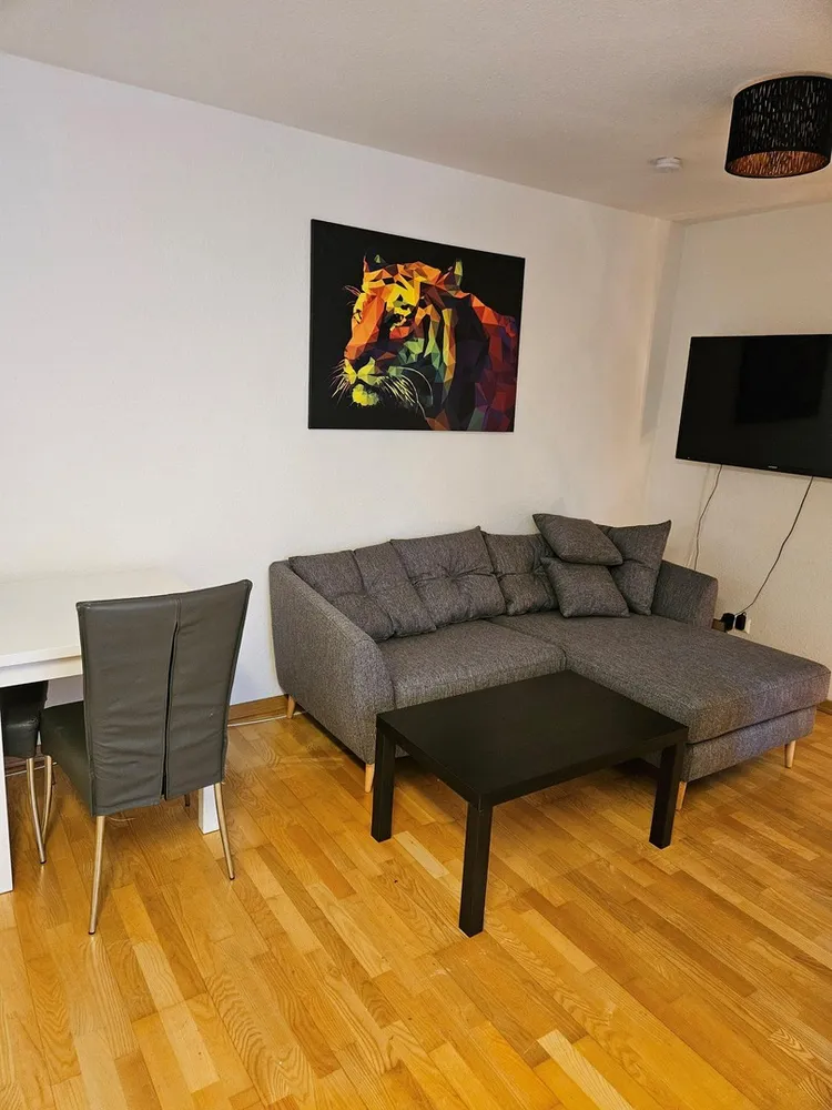 4 Zimmer Wohnung mit 62 m² in Frankfurt am Main – Bild 3