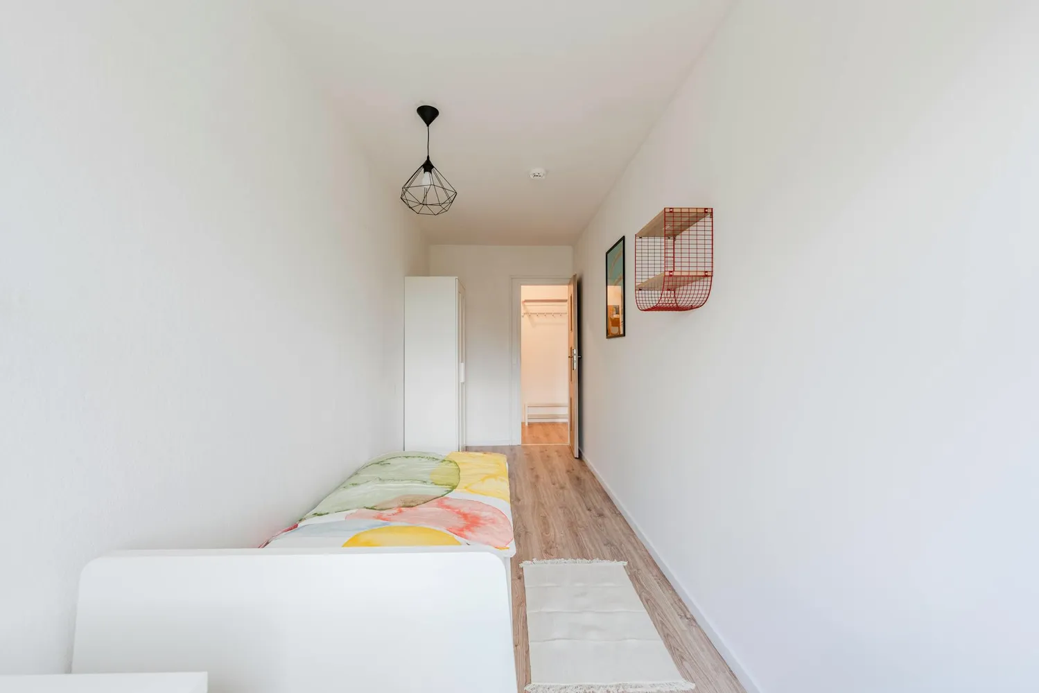 Shared room with 11 m² in Berlin – Photo 2