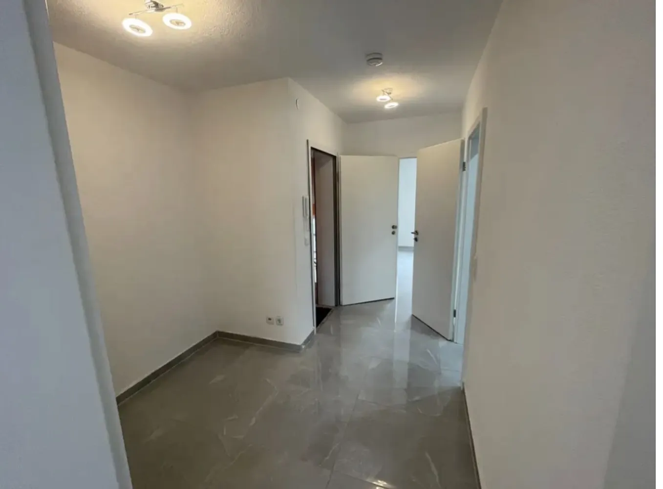 2 Zimmer Wohnung mit 75 m² in Bielefeld – Bild 3