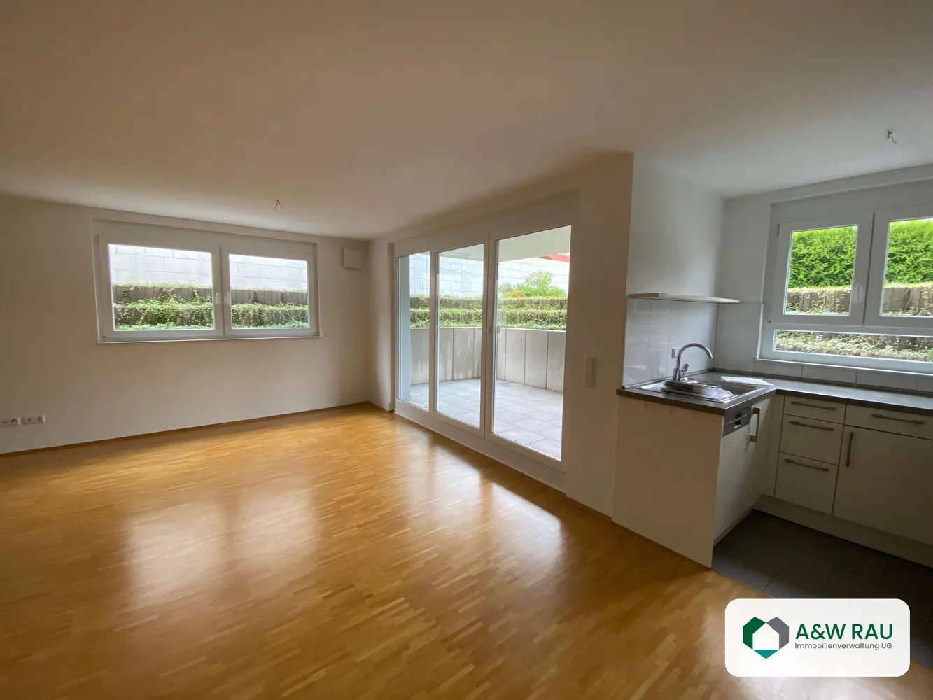 2 Zimmer Wohnung mit 73 m² in Karlsruhe – Bild 1