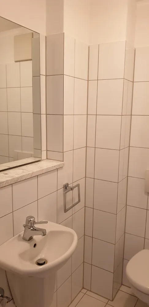 2 Zimmer Wohnung mit 54 m² in Köln – Bild 3