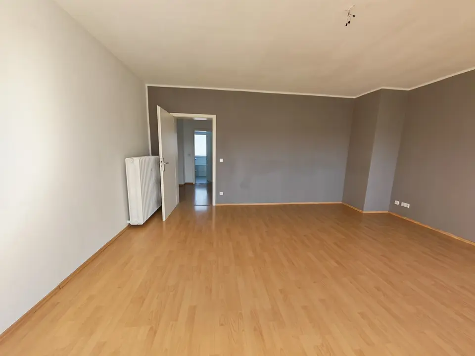 2 Zimmer Wohnung mit 70 m² in Duisburg – Bild 3