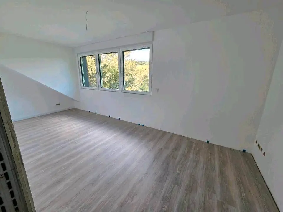 3 Zimmer Wohnung mit 120 m² in Koblenz – Bild 2