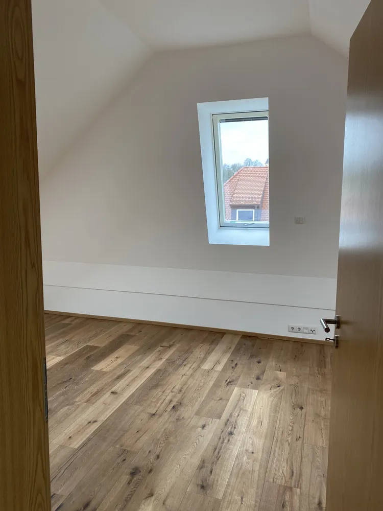 4 Zimmer Wohnung mit 91 m² in Regensburg – Bild 3