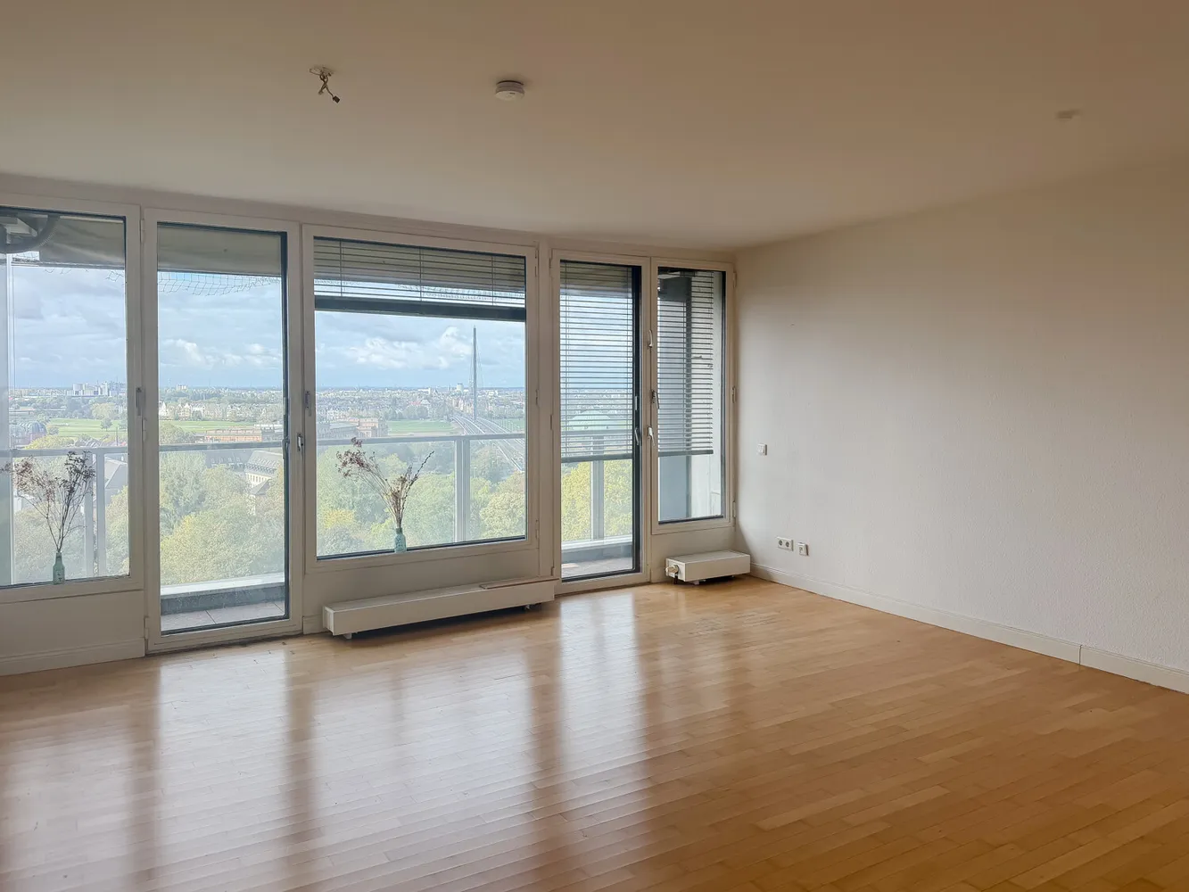 1 Zimmer Wohnung mit 43 m² in Düsseldorf – Bild 8