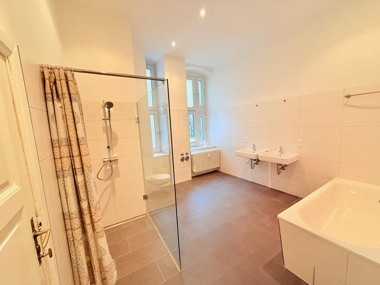 6 Zimmer Wohnung mit 209 m² in Berlin – Bild 9