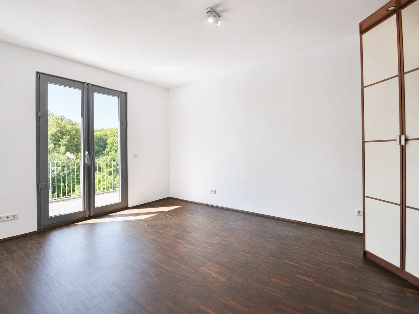 2 Zimmer Wohnung mit 70 m² in Düsseldorf – Bild 7