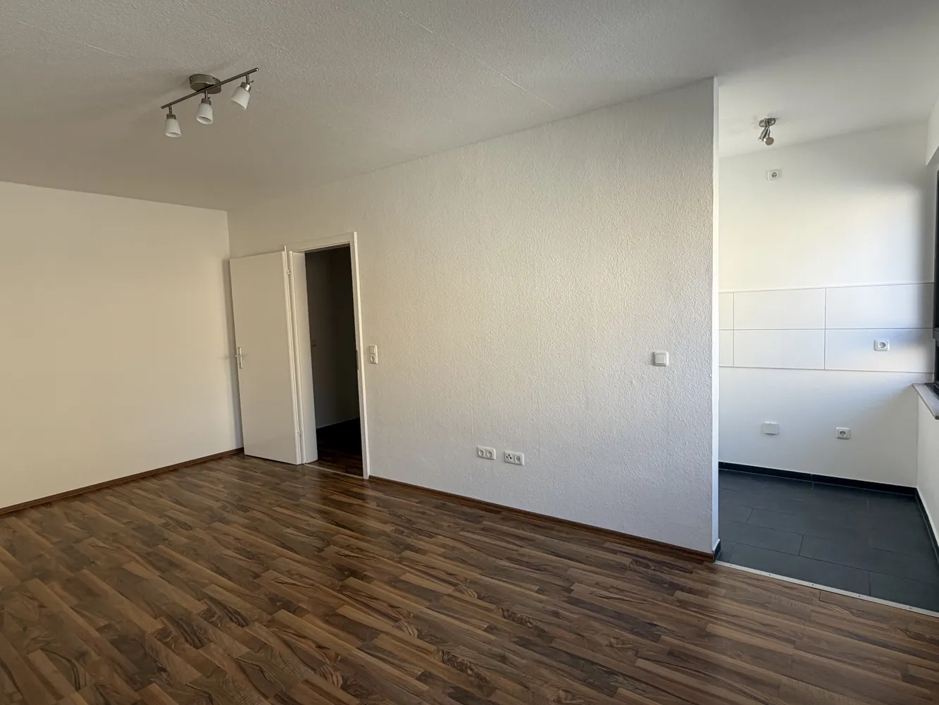 1 Zimmer Wohnung mit 26 m² in Duisburg – Bild 1