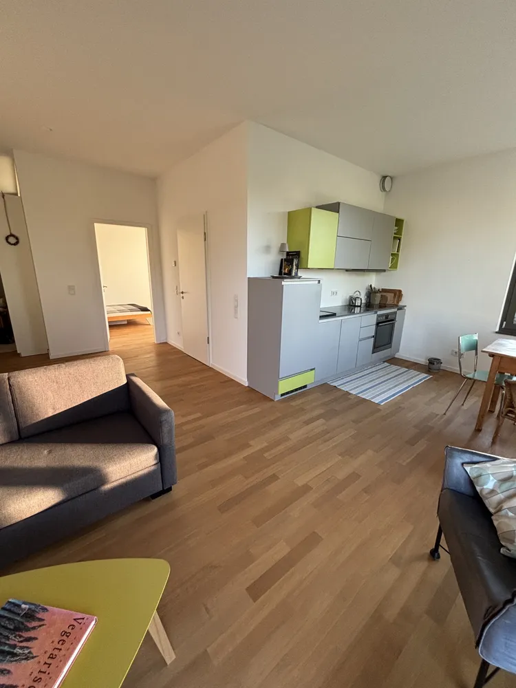 2 Zimmer Wohnung mit 60 m² in Berlin – Bild 1