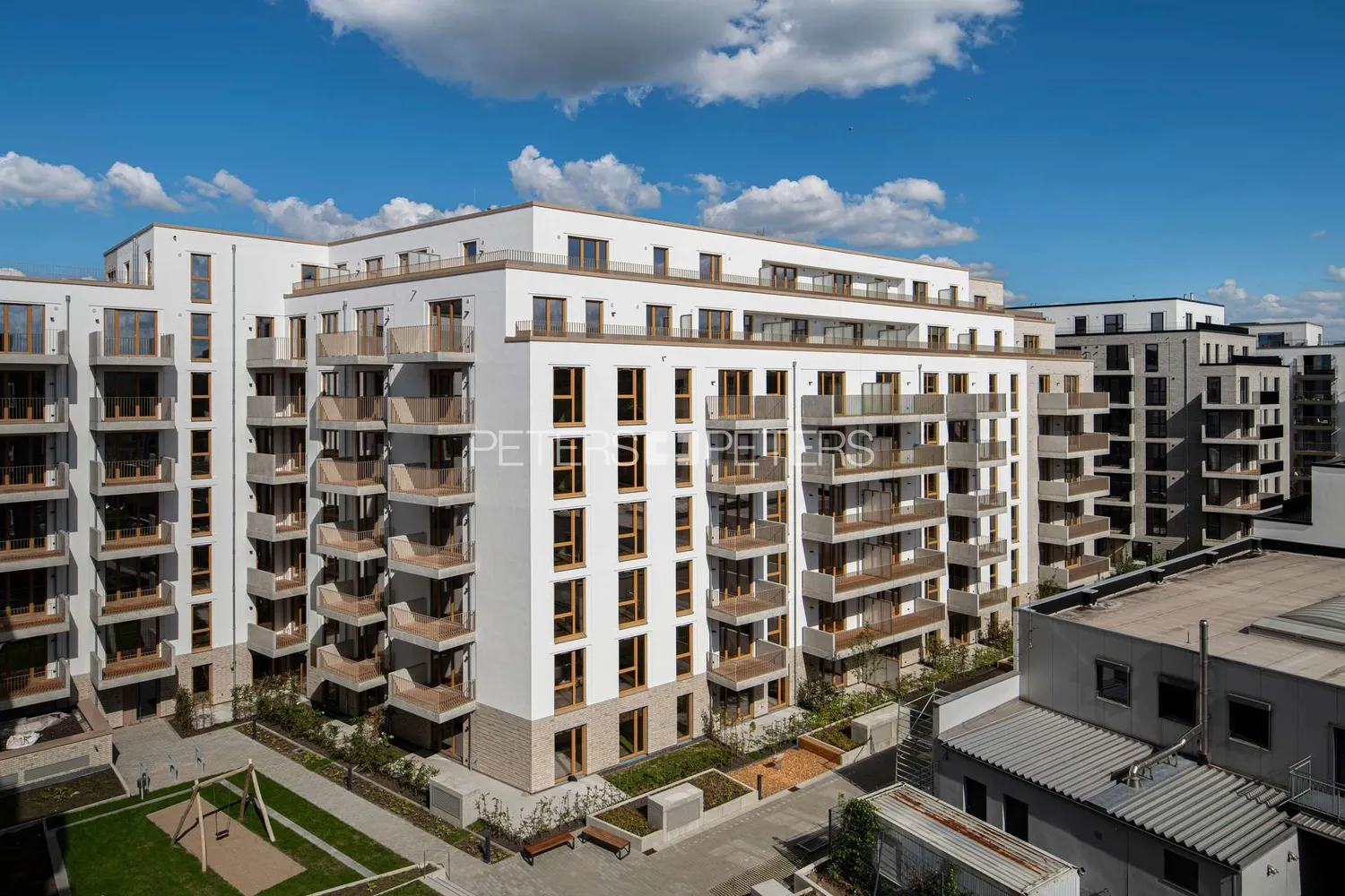 5 Zimmer Wohnung mit 128 m² in Hamburg – Bild 1
