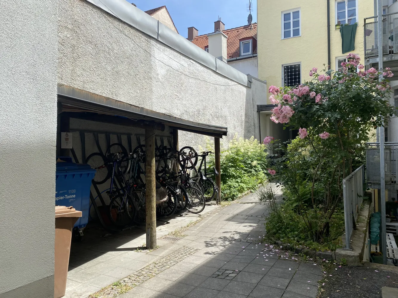 1 room apartment with 21 m² in Munich – Photo 3