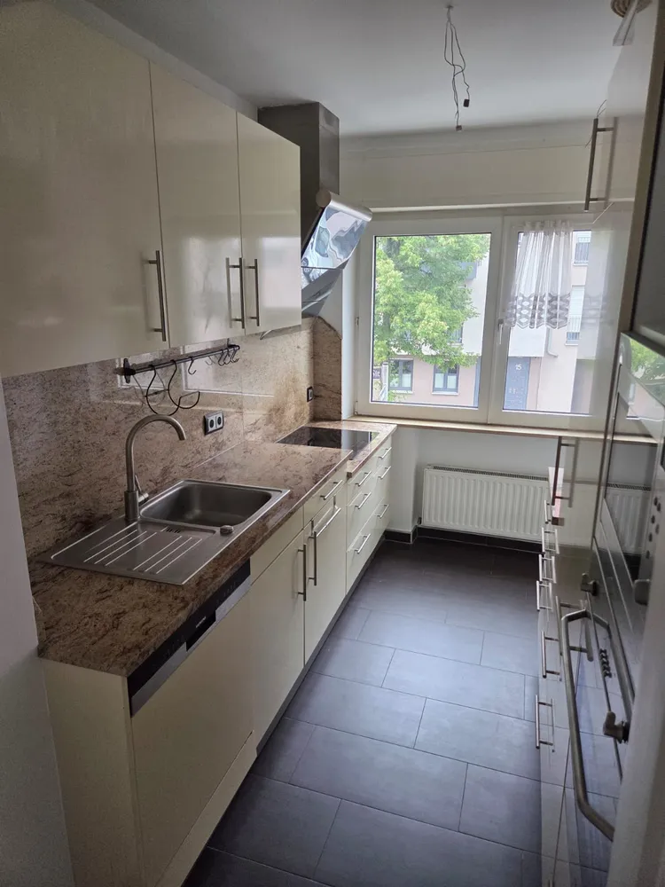 6 Zimmer Wohnung mit 110 m² in Nürnberg – Bild 1