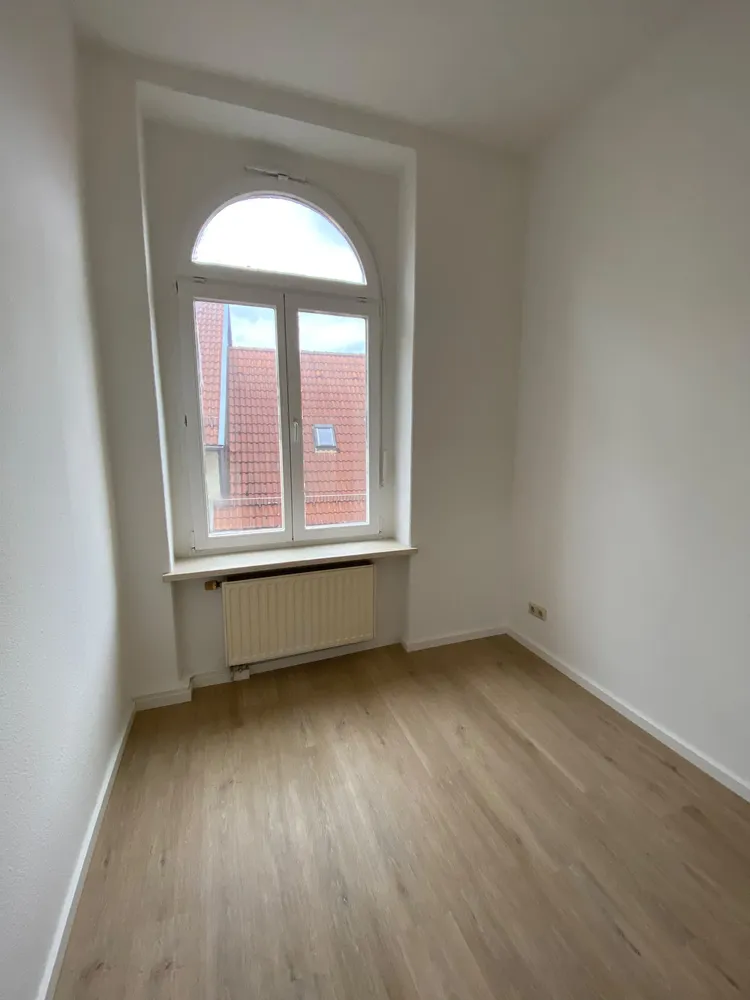 2 Zimmer Wohnung mit 35 m² in Sangerhausen – Bild 2