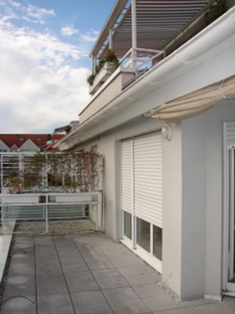 3 Zimmer Wohnung mit 87 m² in Frankfurt am Main – Bild 3