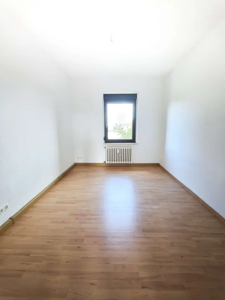 4 Zimmer Wohnung mit 91 m² in Zwickau – Bild 6