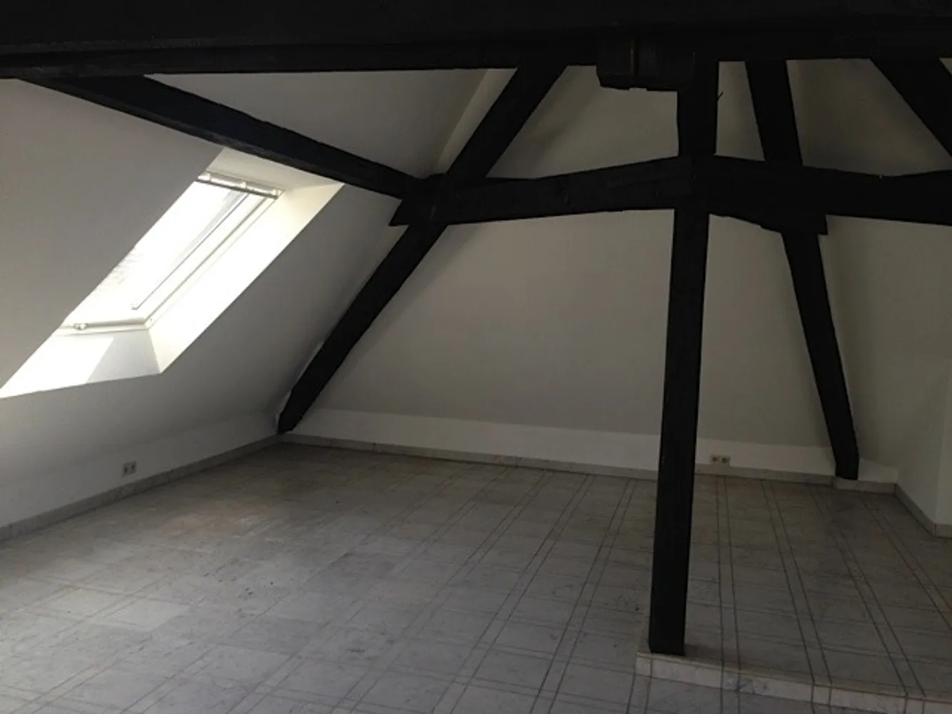 1 Zimmer Wohnung mit 92 m² in Krefeld – Bild 4