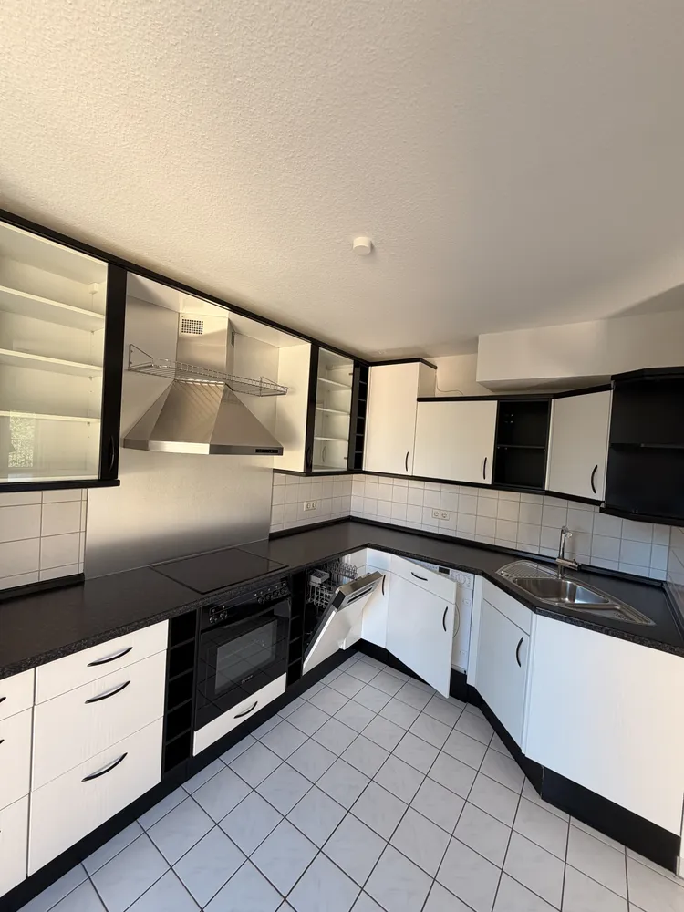 3 Zimmer Wohnung mit 114 m² in Düsseldorf – Bild 6