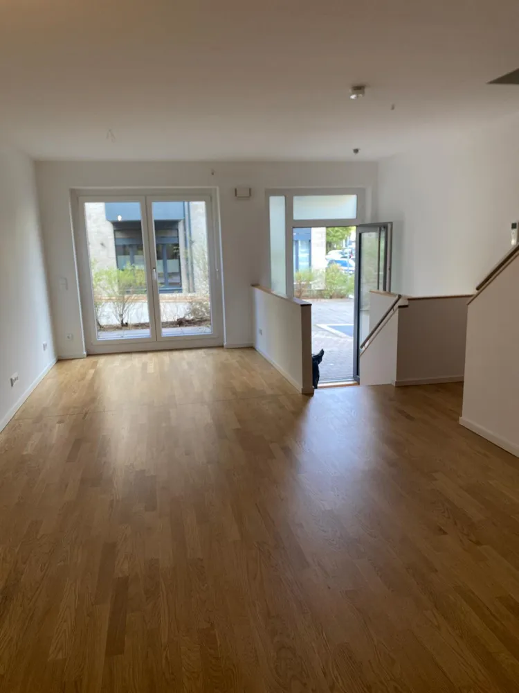 2 Zimmer Wohnung mit 85 m² in Frankfurt am Main – Bild 11