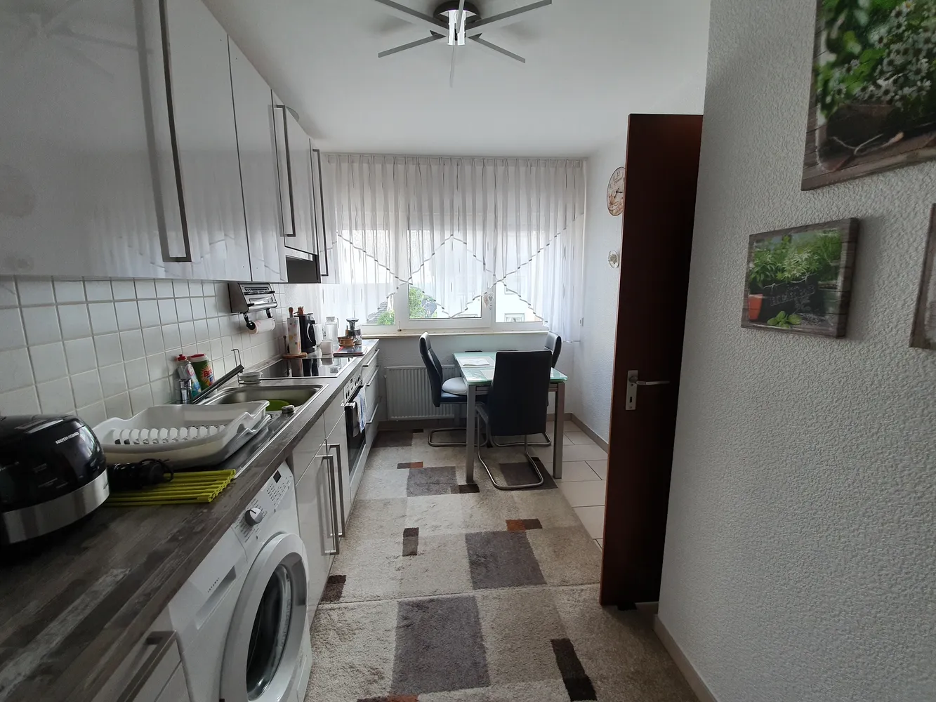 2 Zimmer Wohnung mit 69 m² in Siegburg – Bild 2