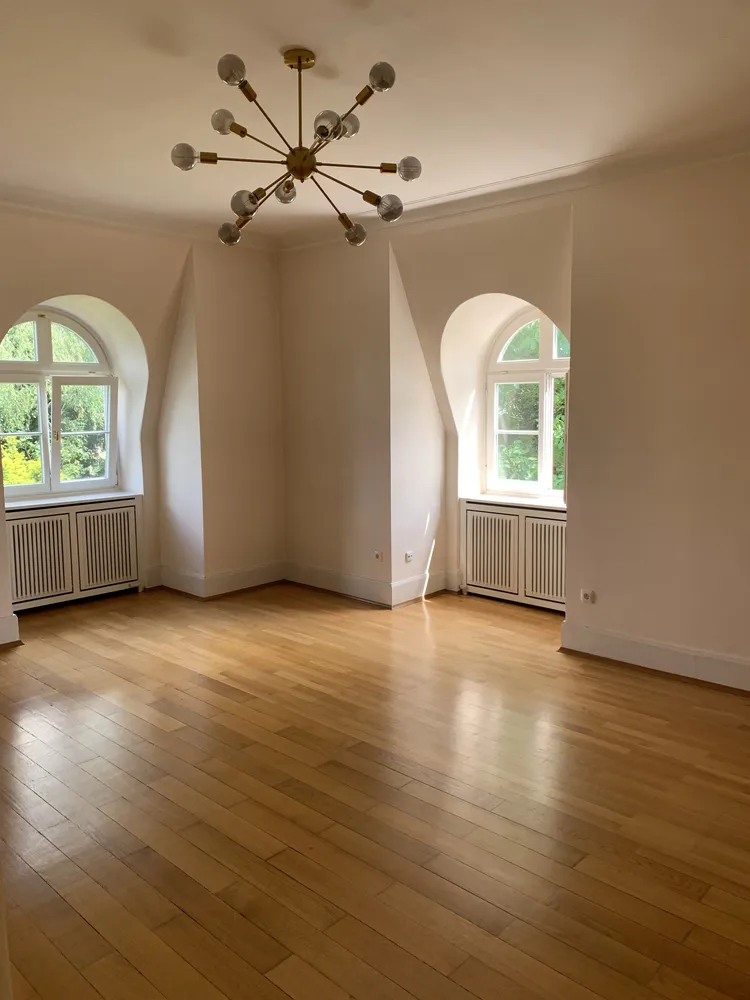 6 Zimmer Wohnung mit 232 m² in Wiesbaden – Bild 12