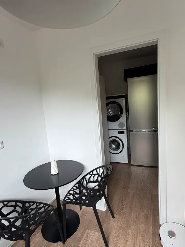 2 Zimmer Wohnung mit 70 m² in Düsseldorf – Bild 7
