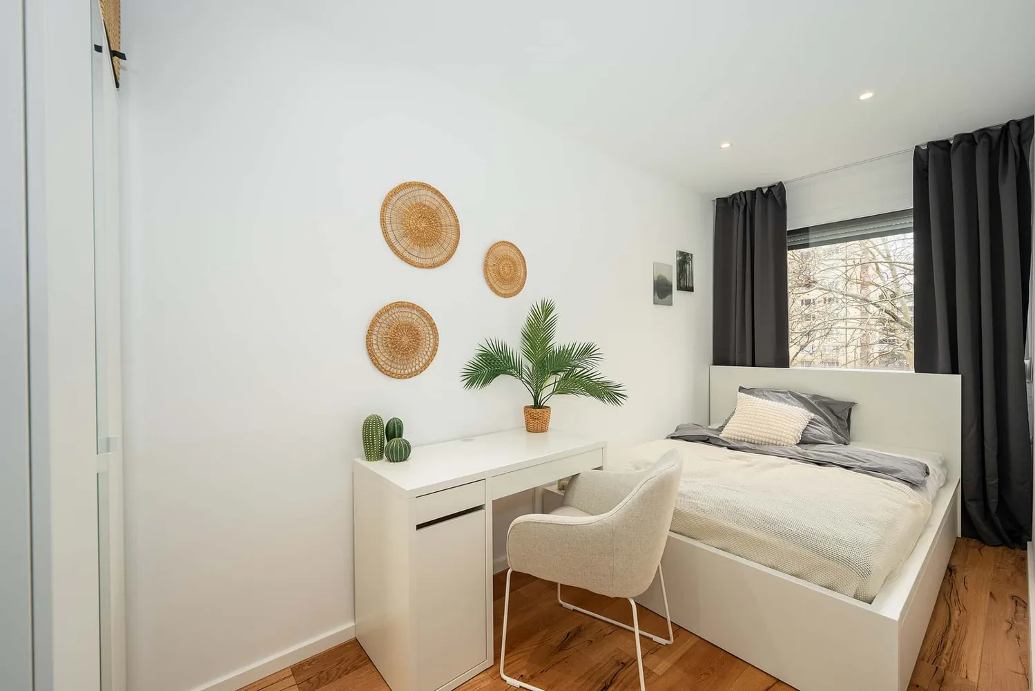 Shared room with 12 m² in Munich – Photo 3