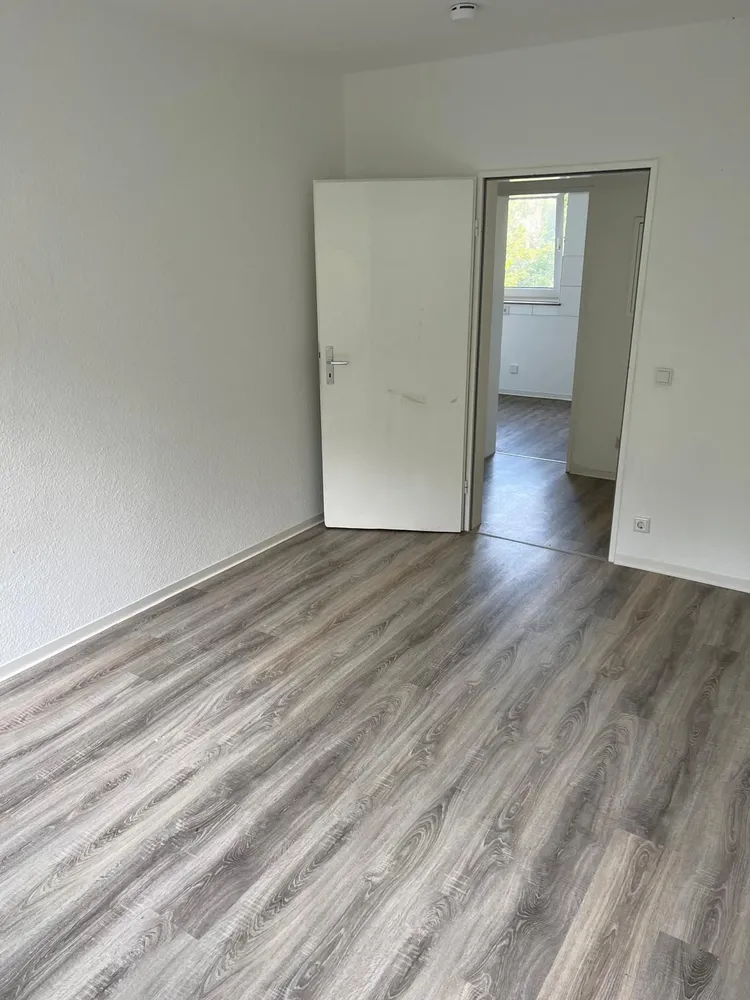 4 Zimmer Wohnung mit 94 m² in Wuppertal – Bild 3
