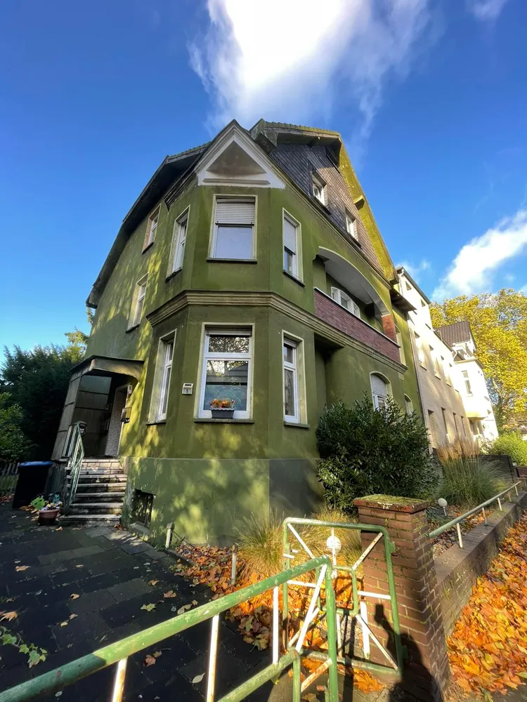 4 Zimmer Wohnung mit 120 m² in Duisburg – Bild 1