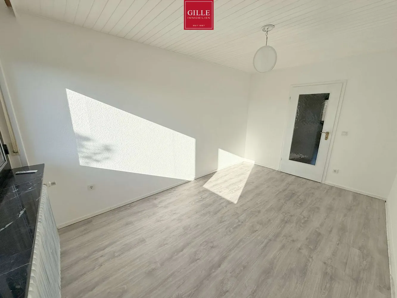 4 Zimmer Wohnung mit 140 m² in Neuss – Bild 7