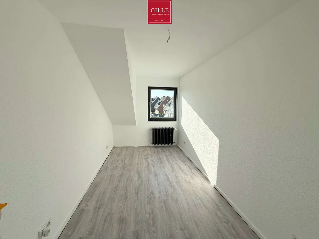 4 Zimmer Wohnung mit 140 m² in Neuss – Bild 9