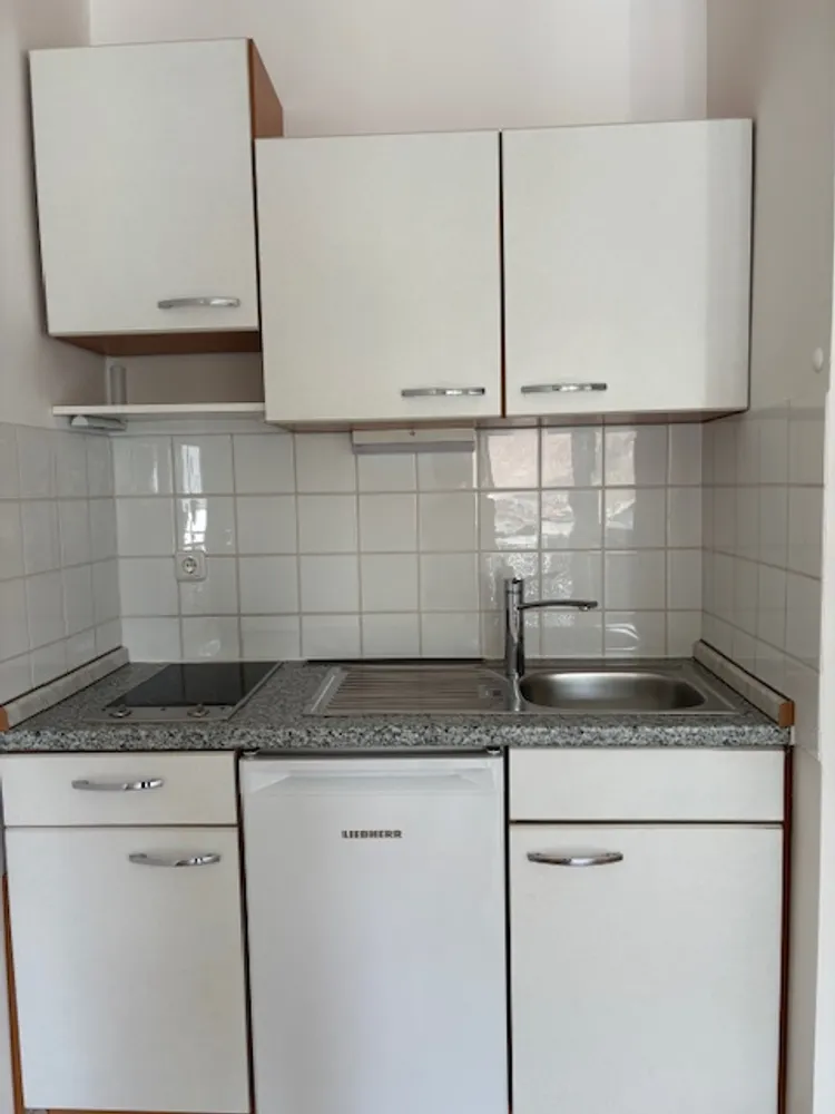 1 room apartment with 27 m² in Erlangen – Photo 4