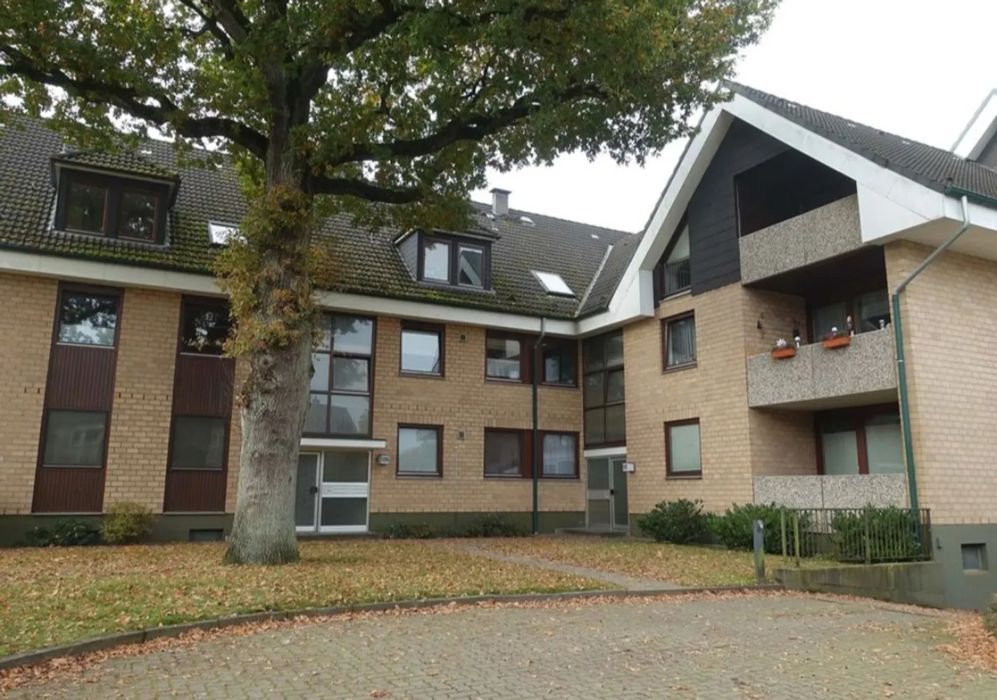1 Zimmer Wohnung mit 50 m² in Elmshorn – Bild 2