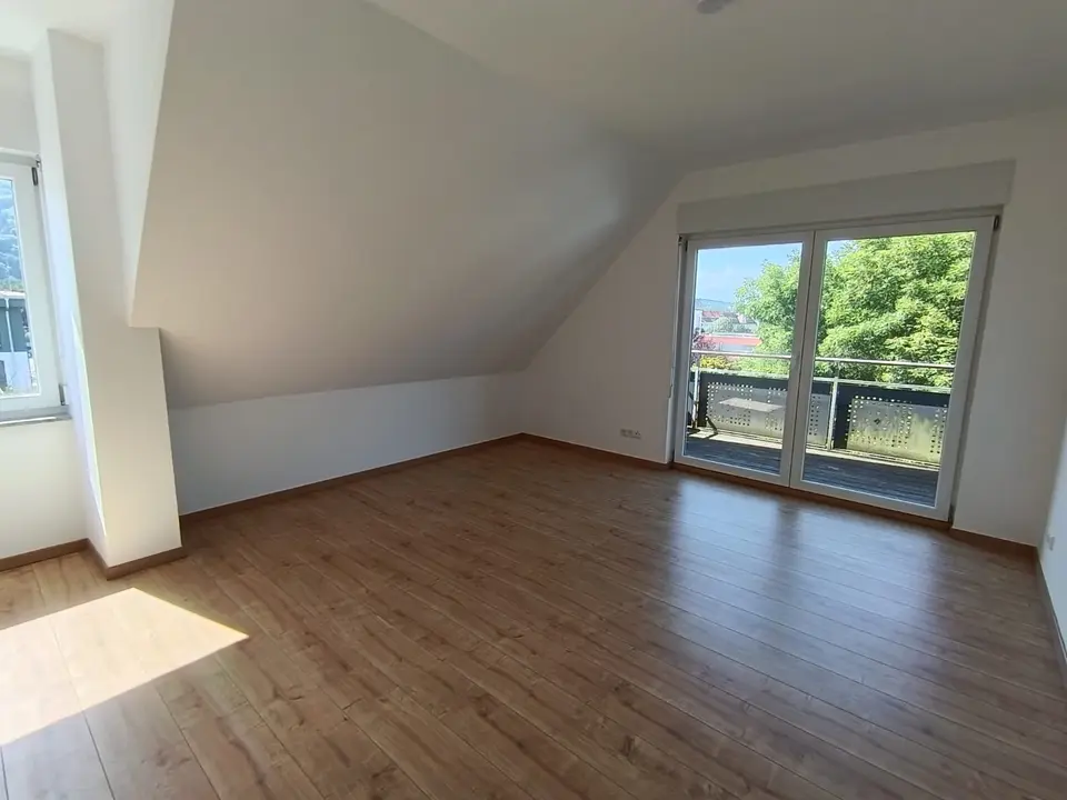 4 Zimmer Wohnung mit 100 m² in Marburg – Bild 1