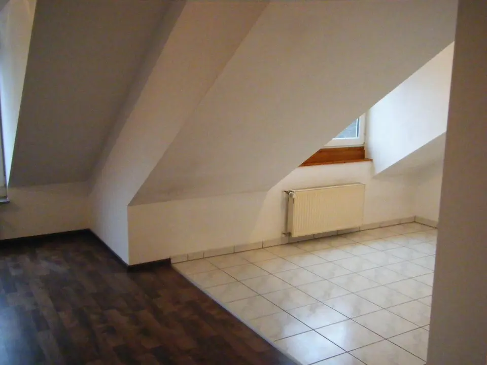 2 Zimmer Wohnung mit 52 m² in Heppenheim – Bild 2