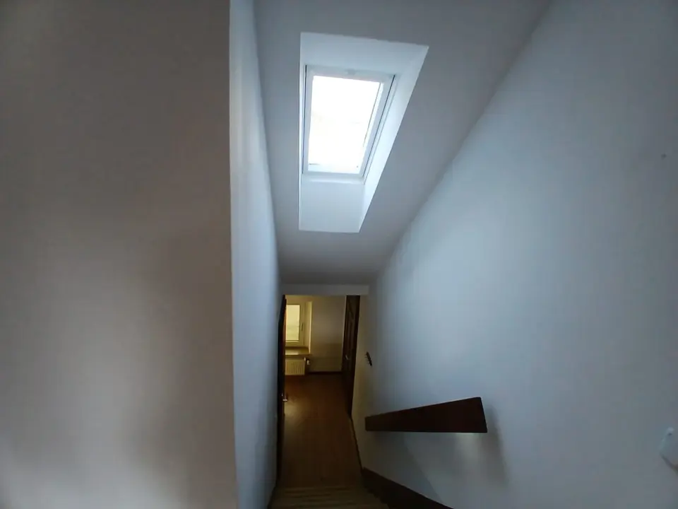2 Zimmer Wohnung mit 75 m² in Wuppertal – Bild 2
