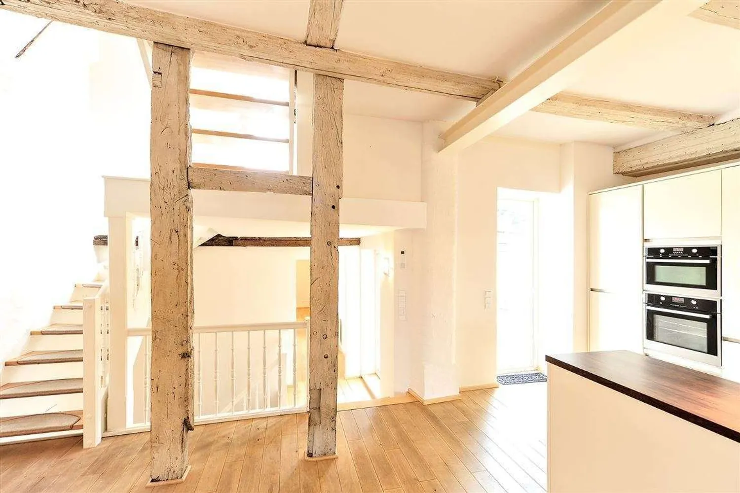 4 Zimmer Wohnung mit 170 m² in Lüneburg – Bild 4