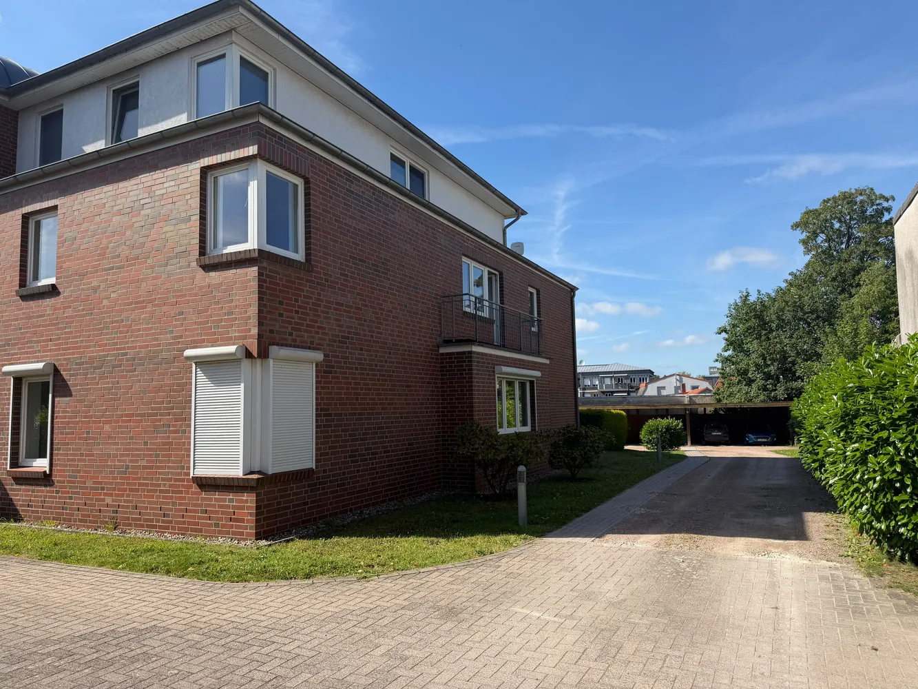 3 Zimmer Wohnung mit 94 m² in Pinneberg – Bild 3
