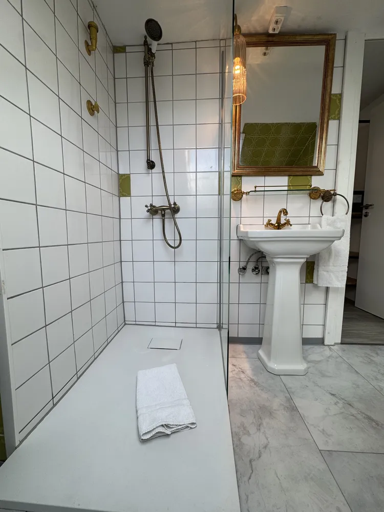 2 Zimmer Wohnung mit 32 m² in Freiburg im Breisgau – Bild 6