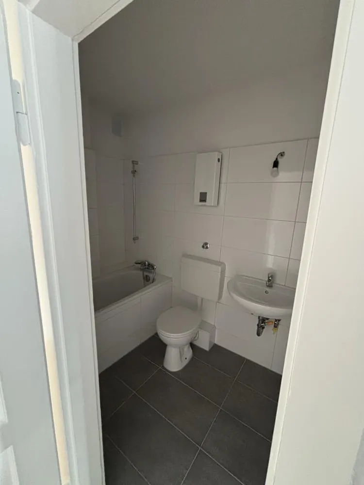 3 room apartment with 67 m² in Duisburg – Photo 12