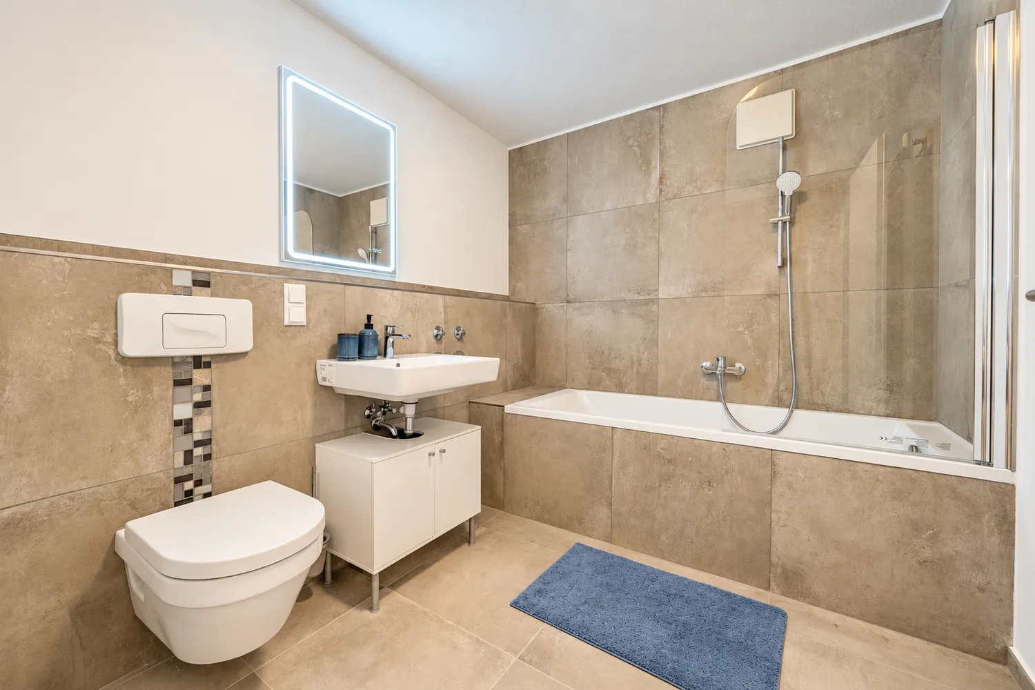 2 Zimmer Wohnung mit 70 m² in Dresden – Bild 4