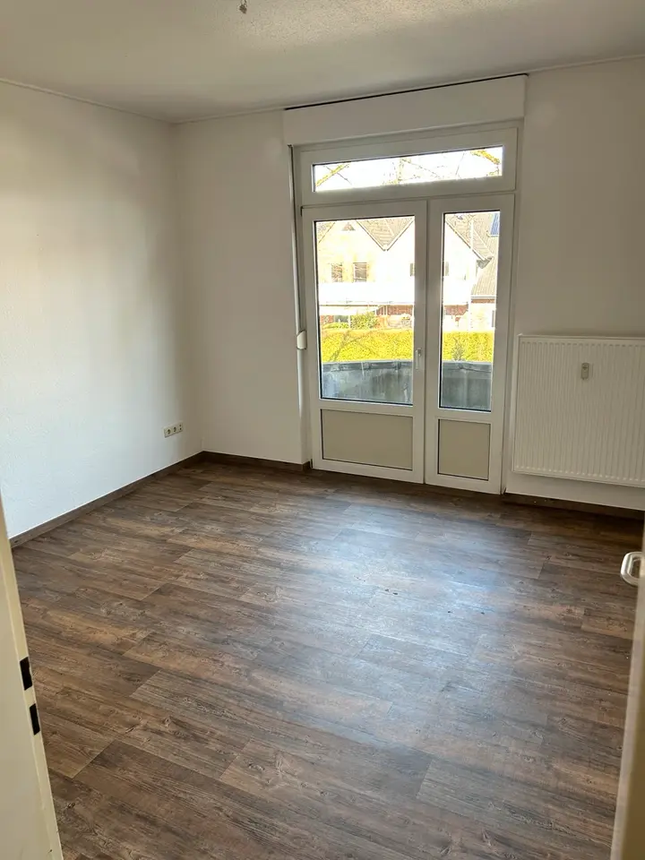 3 Zimmer Wohnung mit 70 m² in Wilhelmshaven – Bild 2