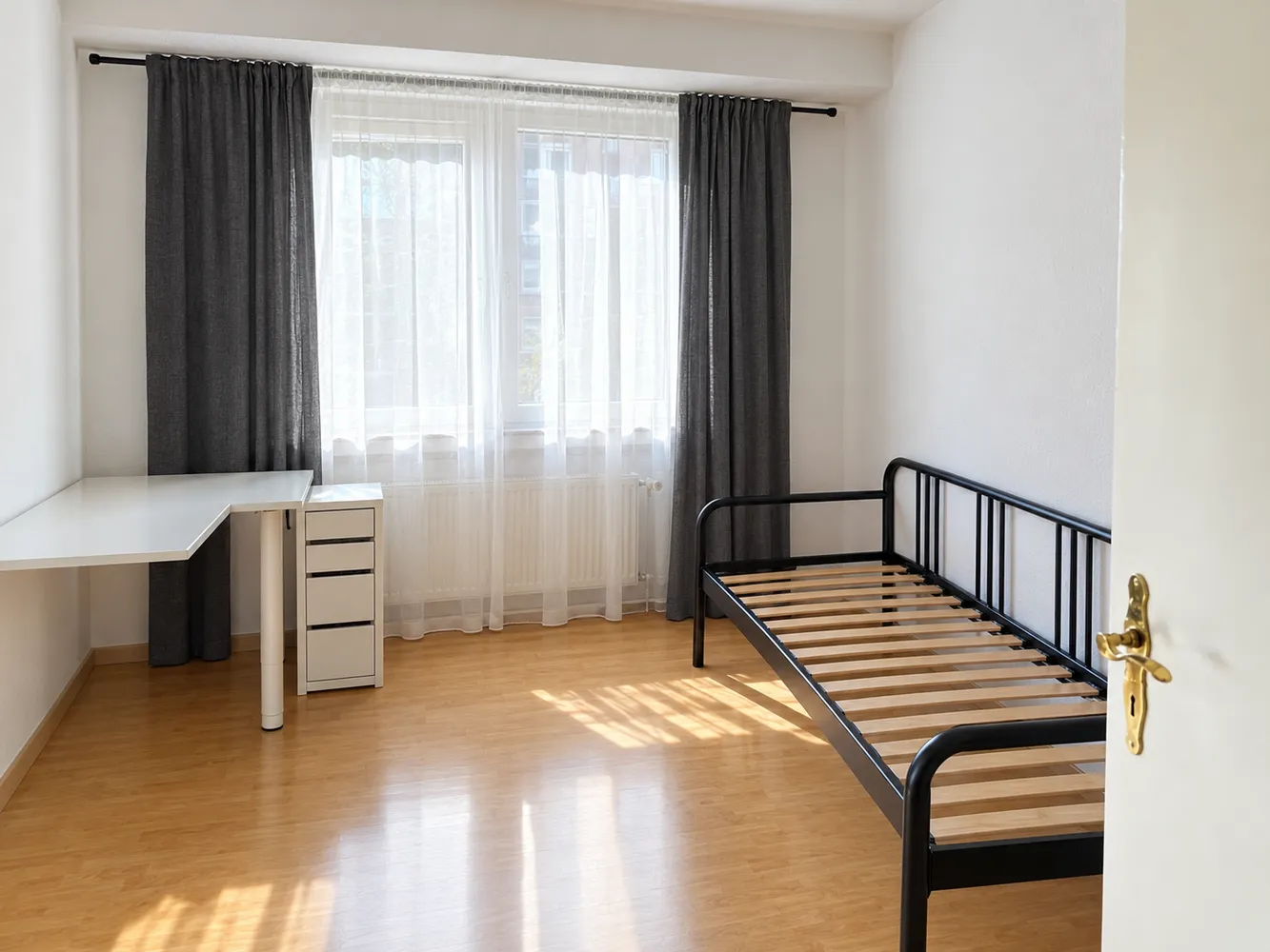 2 Zimmer Wohnung mit 37 m² in Düsseldorf – Bild 4