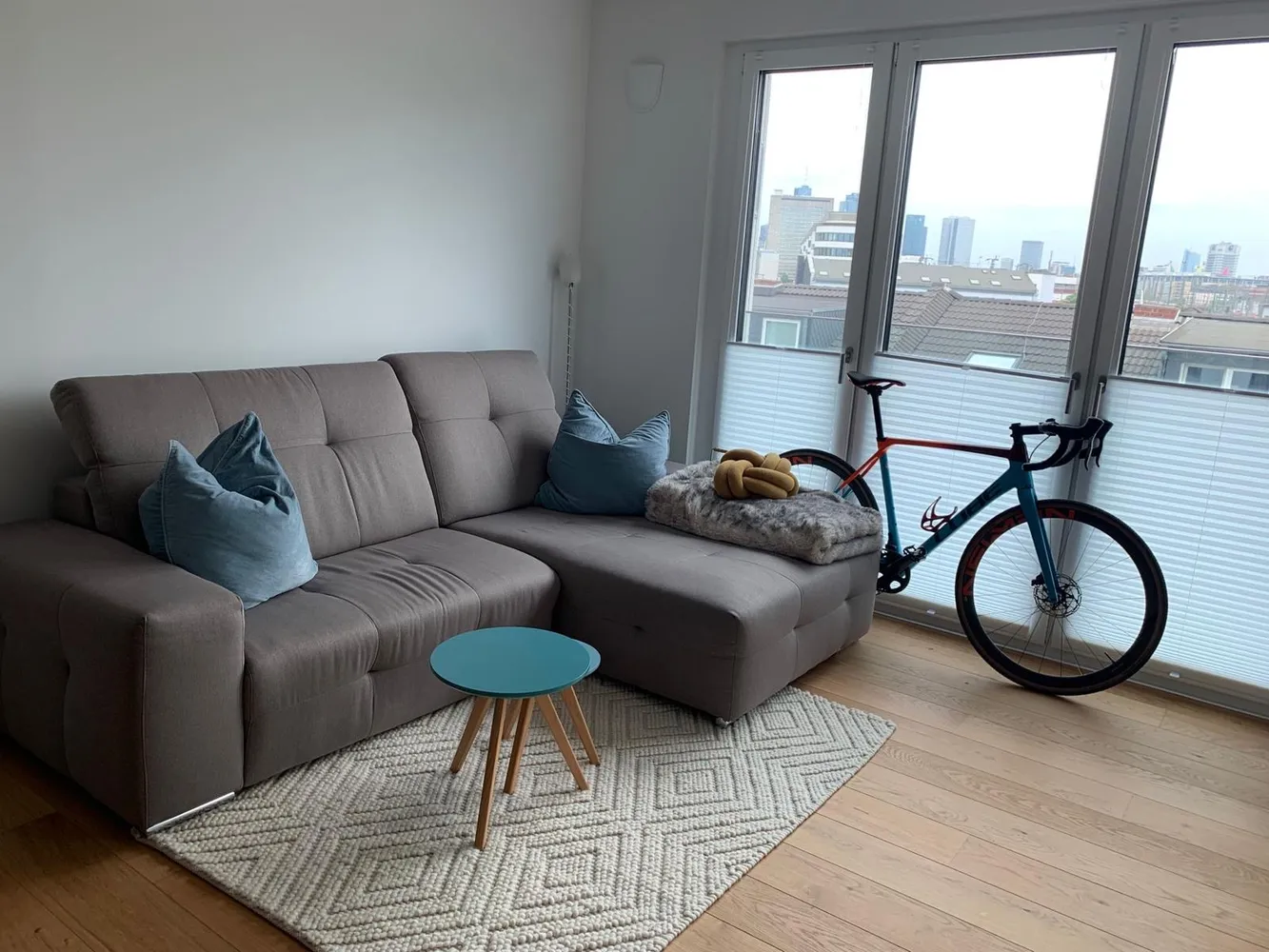 2 room apartment with 52 m² in Frankfurt am Main – Photo 1